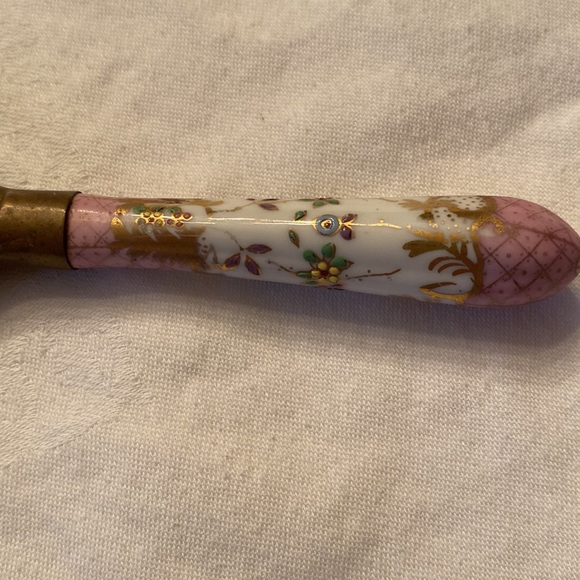 Antique two sided hand painted ceramic hand mirror - Picture 2 of 5